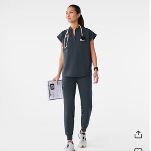 Figs Scrub Women's Dark Harbor Rafael Scrub Top